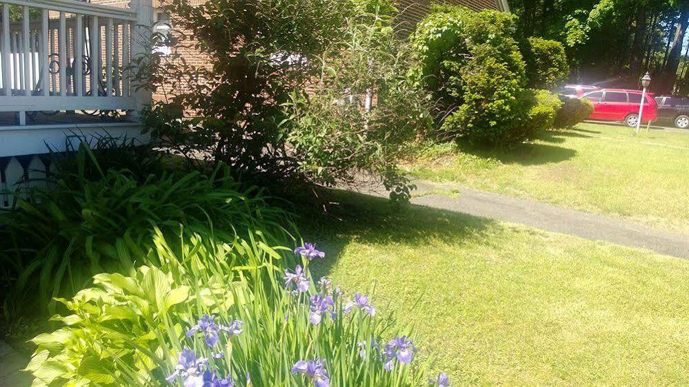 Naomi'S Inn Bed & Breakfast Springfield Εξωτερικό φωτογραφία